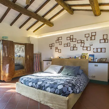 Casina Meme Lejlighed Pescia